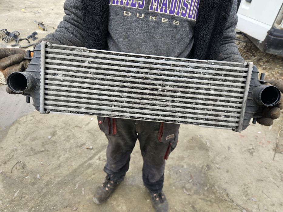 Intercooler Renault Trafic 1.9dci Intercooler Vivaro 1.9dci