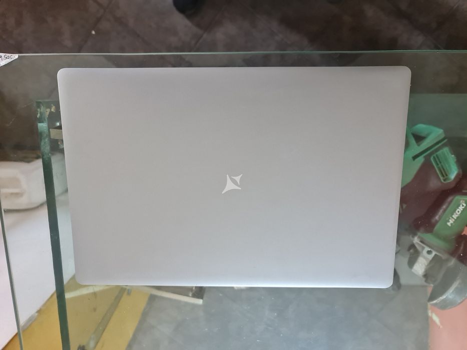 Nu trimit in tara!!!Laptop Allview Allbook L