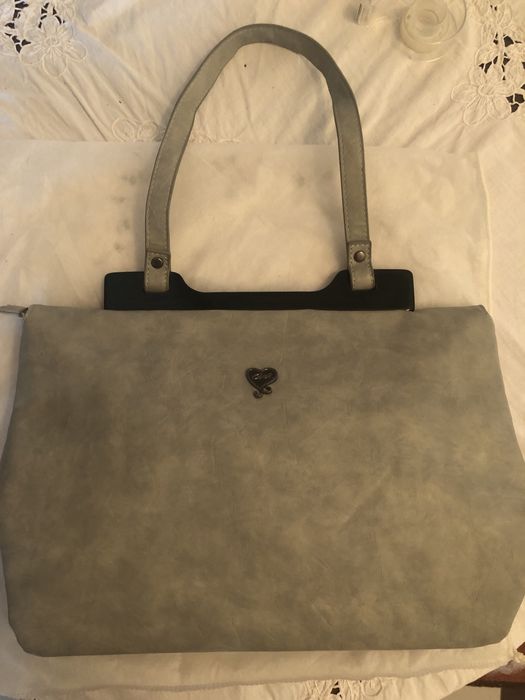 Axel Дамска шик чанта