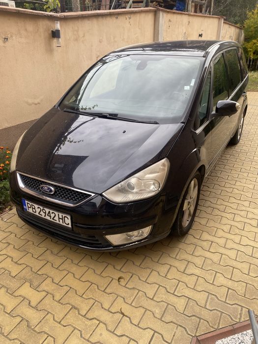 Ford Galaxy 2.0 TDCi • Автоматик PowerShift • 7 места • 2009 •