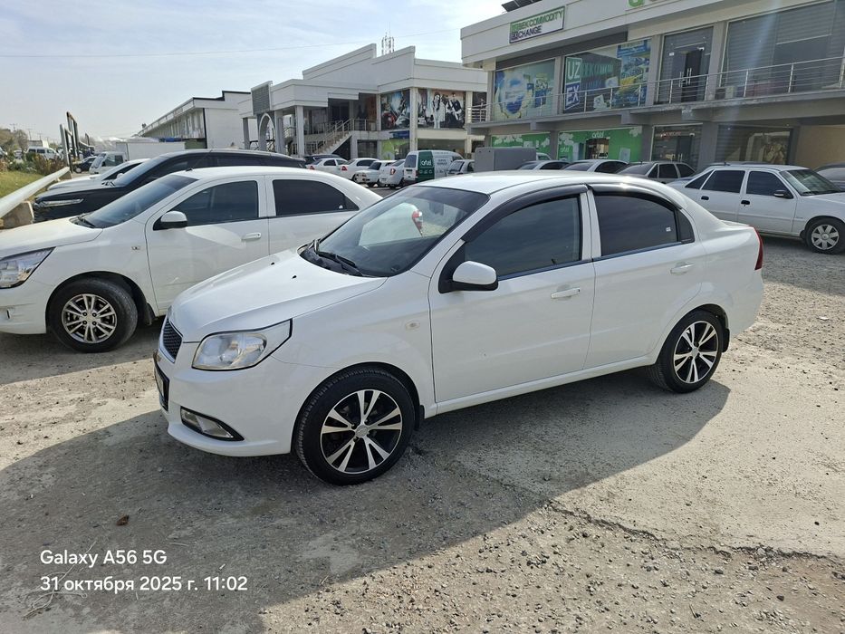 Nexia 3 mexanika srochna naqtga sotiladi