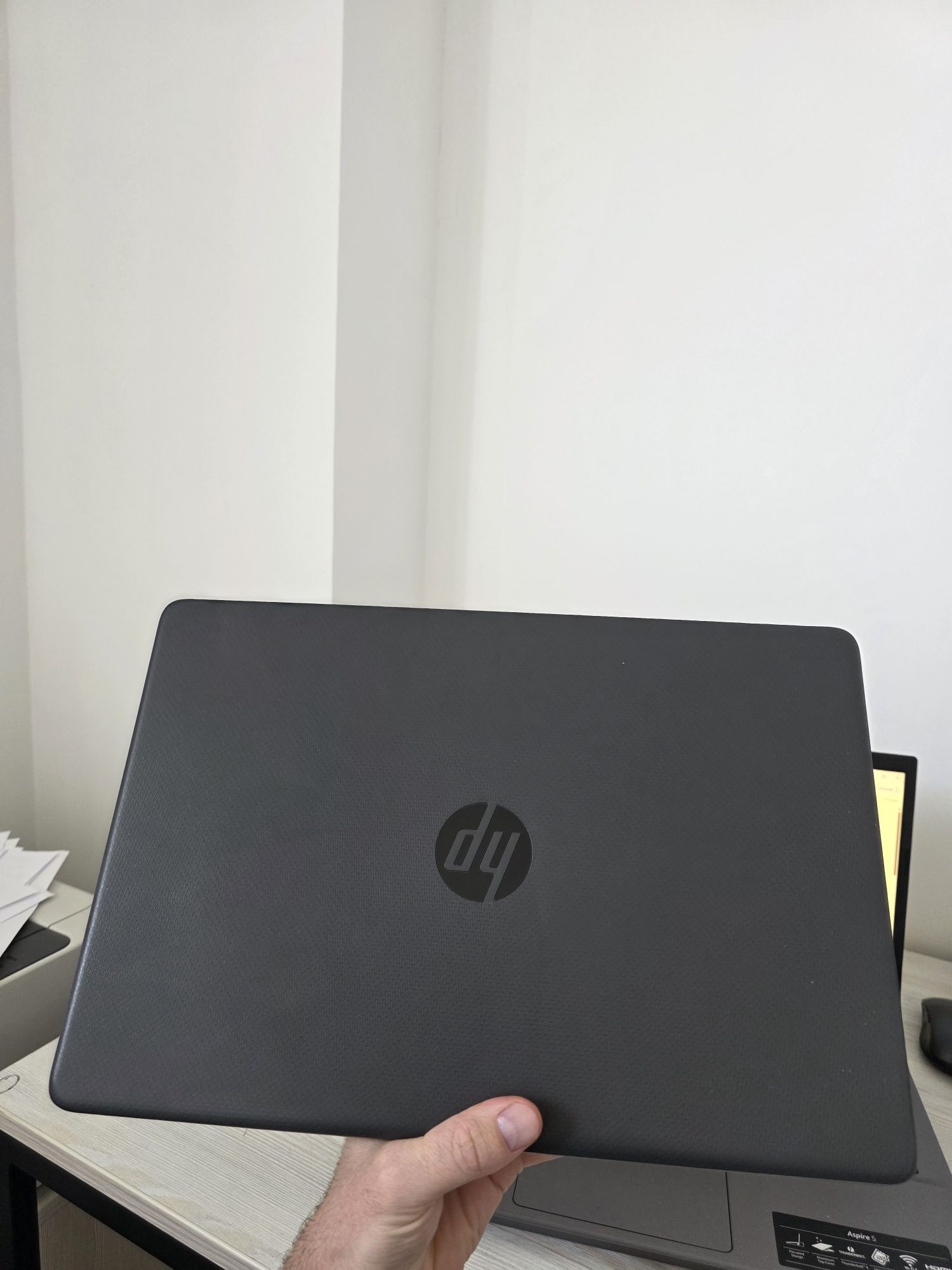 HP 250 G9 нерабочий