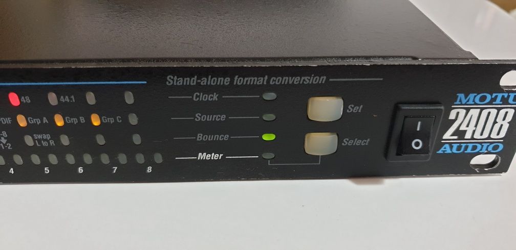 Motu Audio 2408 (analog)