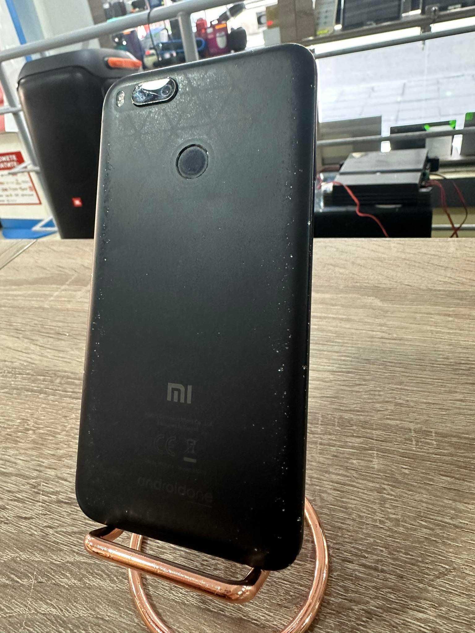 Продавам Телефон Xiaomi Mi A1 (5X) 64GB
