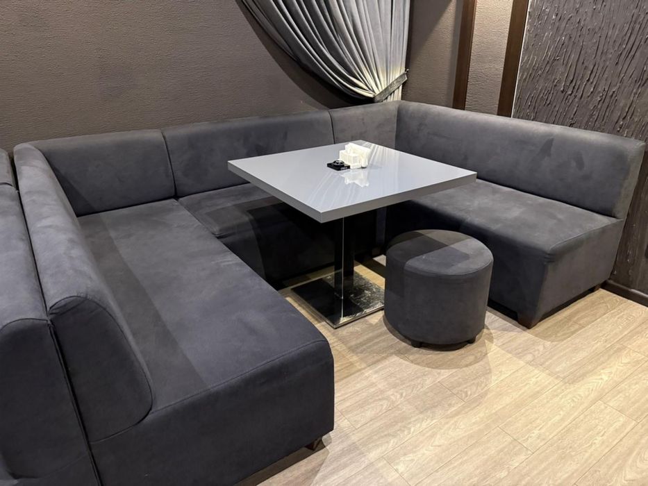 Продам диваны для общепита.