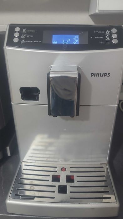 Expresoare de cafea Jura Impresa F50, Delonghi, Nivona CafeR+1 piese