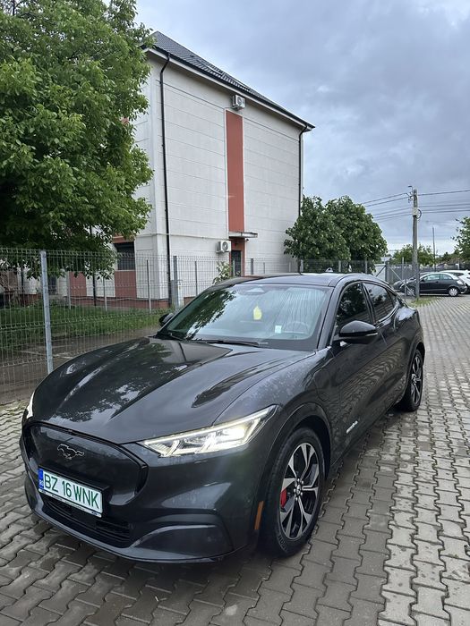 FORD MUSTANG MACH-E 351 CP - autonomie 500km - schimb cu auto macara