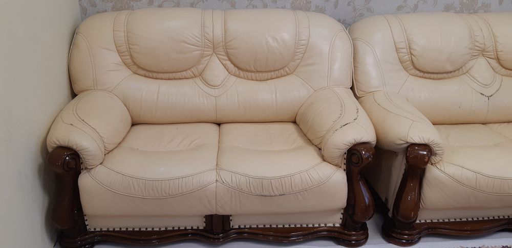 Диван малый и кресло, мягкая мебель