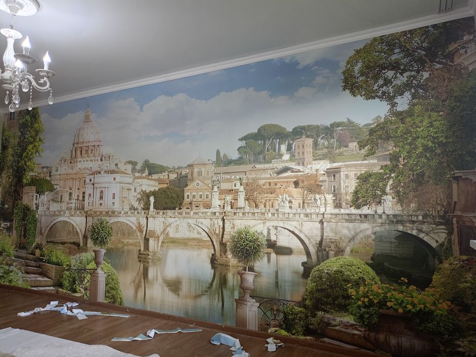 Поклею обои на любые стены.Галтели.