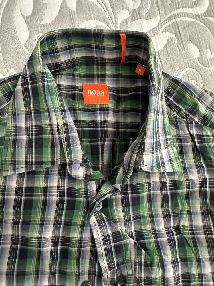 Cǎmaşǎ Hugo Boss!