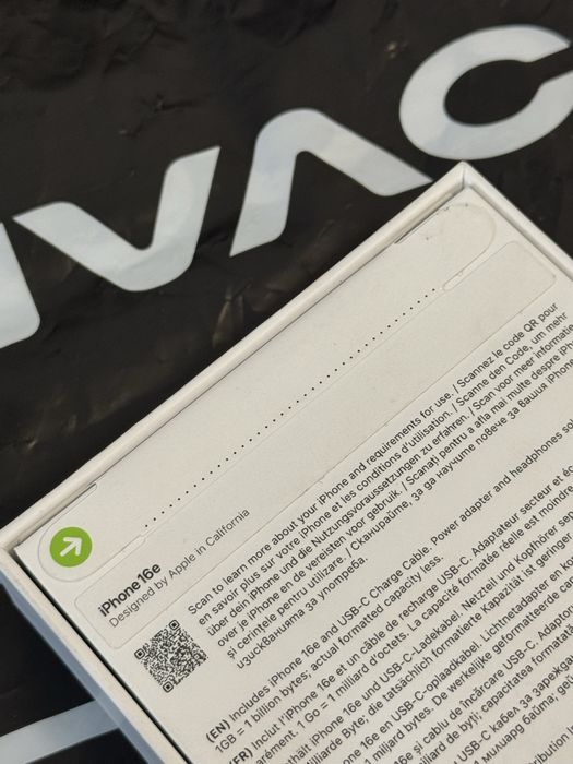 ЗАПЕЧАТАН 128GB iPhone 16e 5G Vivacom Гаранция 2027 White