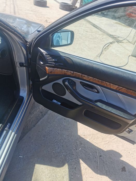 Vând bmw e39 525