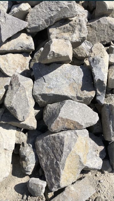 Nisip, Sort, Piatra Sparta, Balastru, Pamant de gazon, flori, etc.