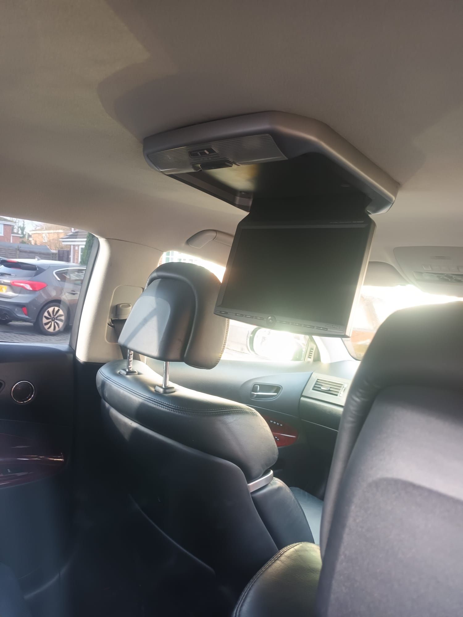 Vând Lexus GS 450 H