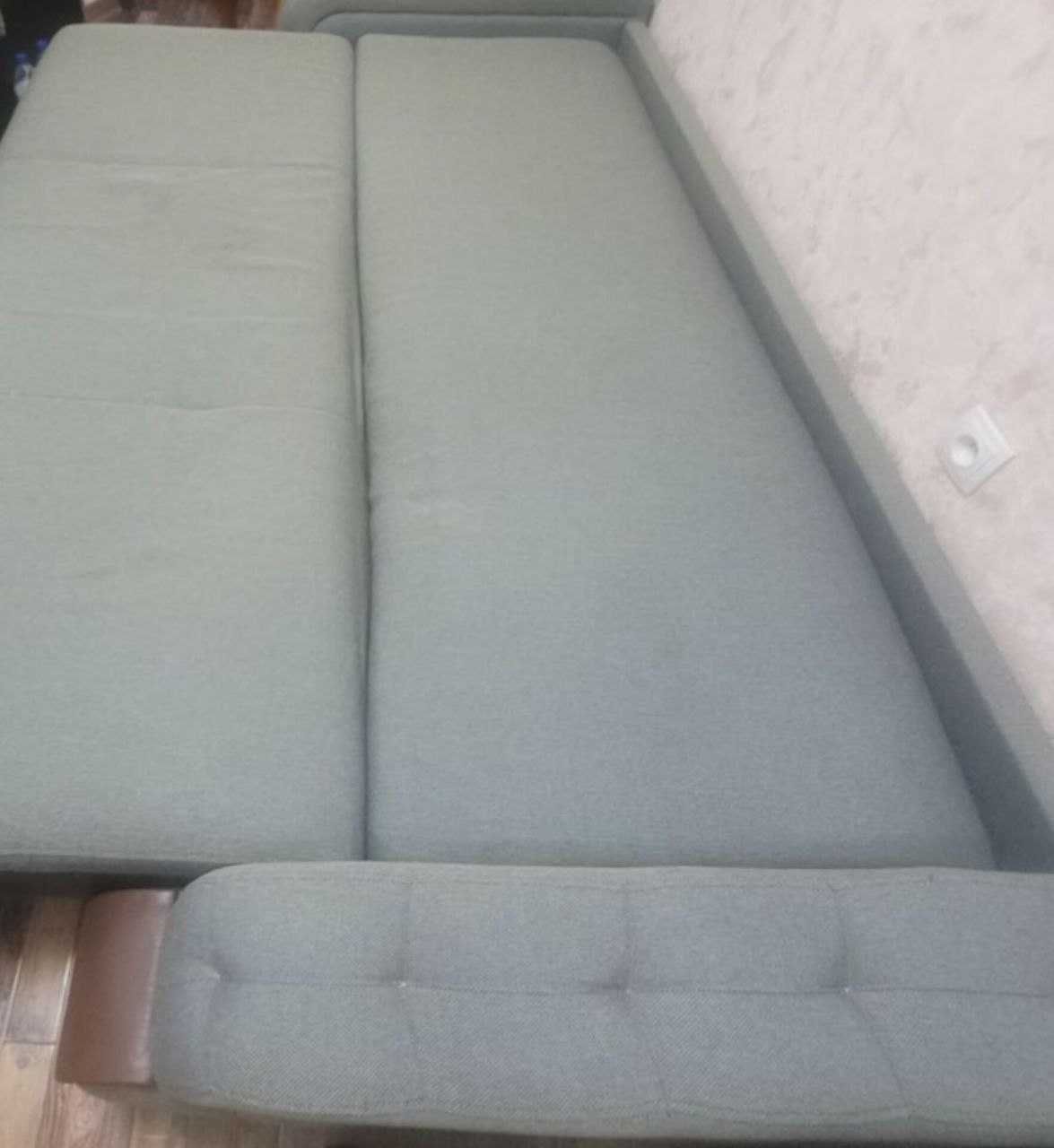 Продам российский диван раскладной с раскладным механизмом дельфин