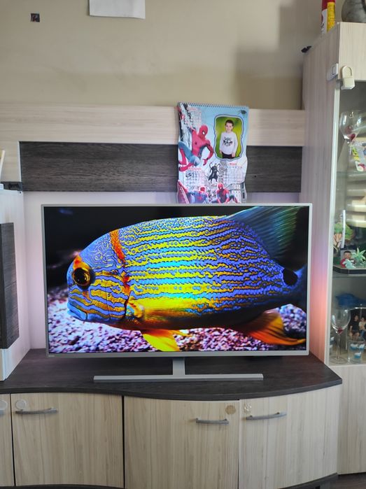 Смарт Телевизор PHILIPS 43 инча Android Ultra HD 4K Ambilight