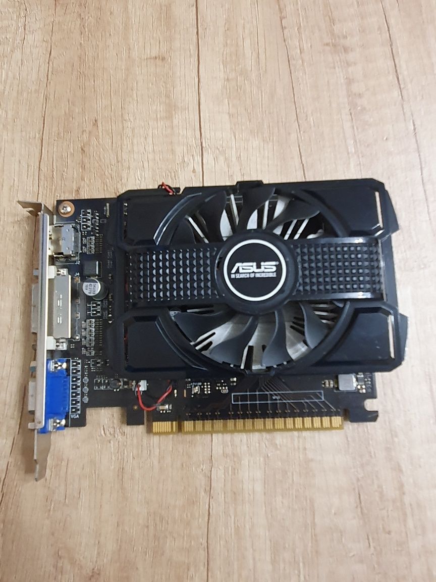Видео карта Asus GTX 750  2GB