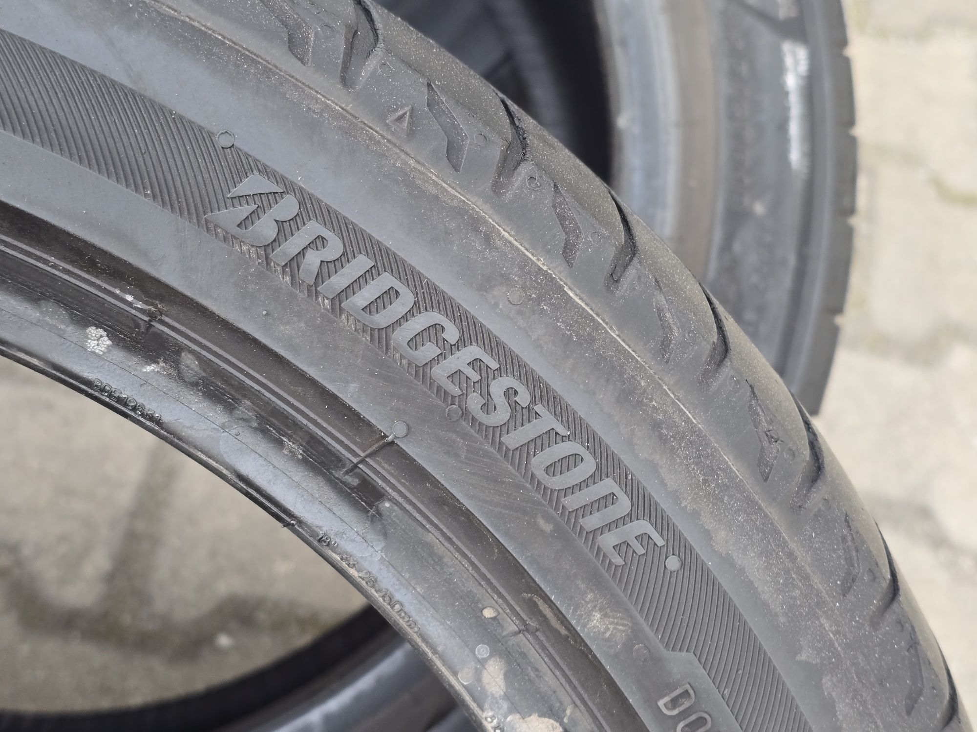 225 45 18 Bridgestone