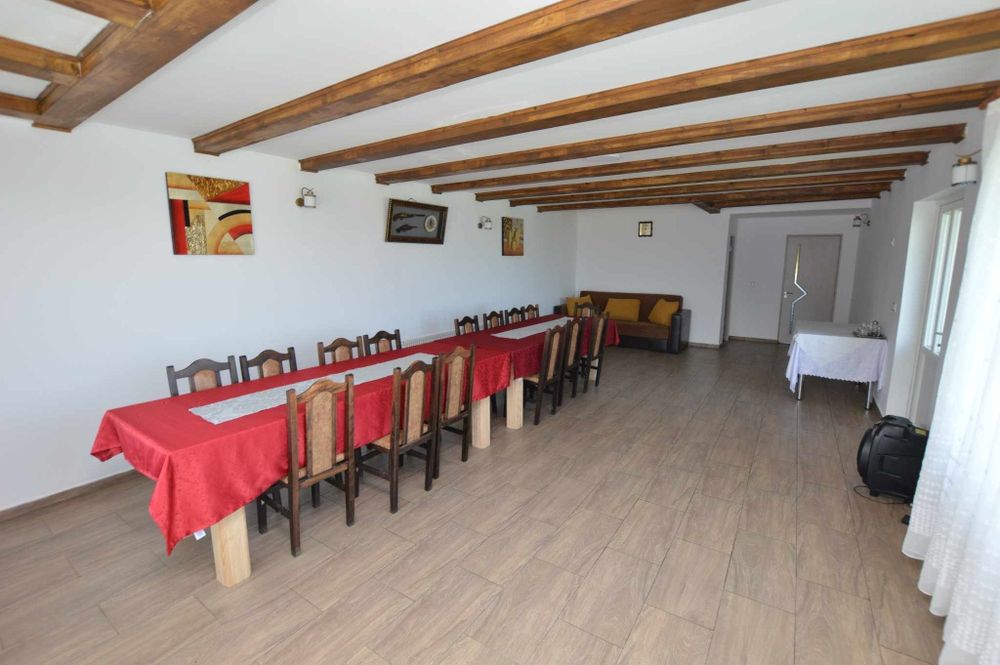 Cabana la munte in  Stațiunea Climaterica Sâmbăta de sus județul Brașo