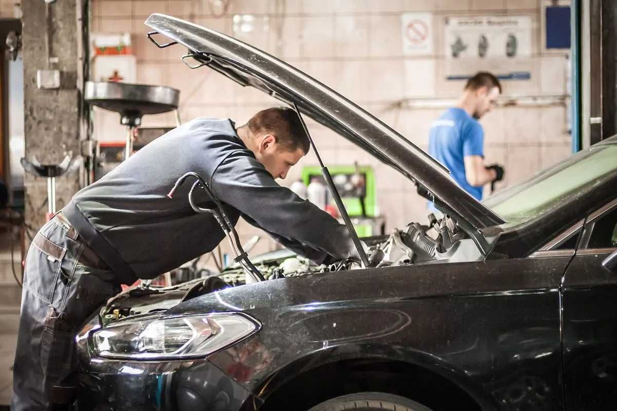 mecanic  la domiciliu service Mobil , reparatii motoare , ambreaje