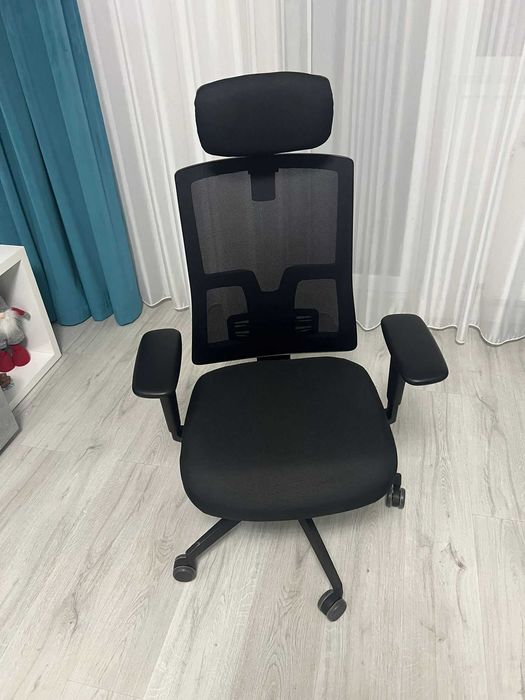 Scaun ergonomic stare foarte buna (nou)