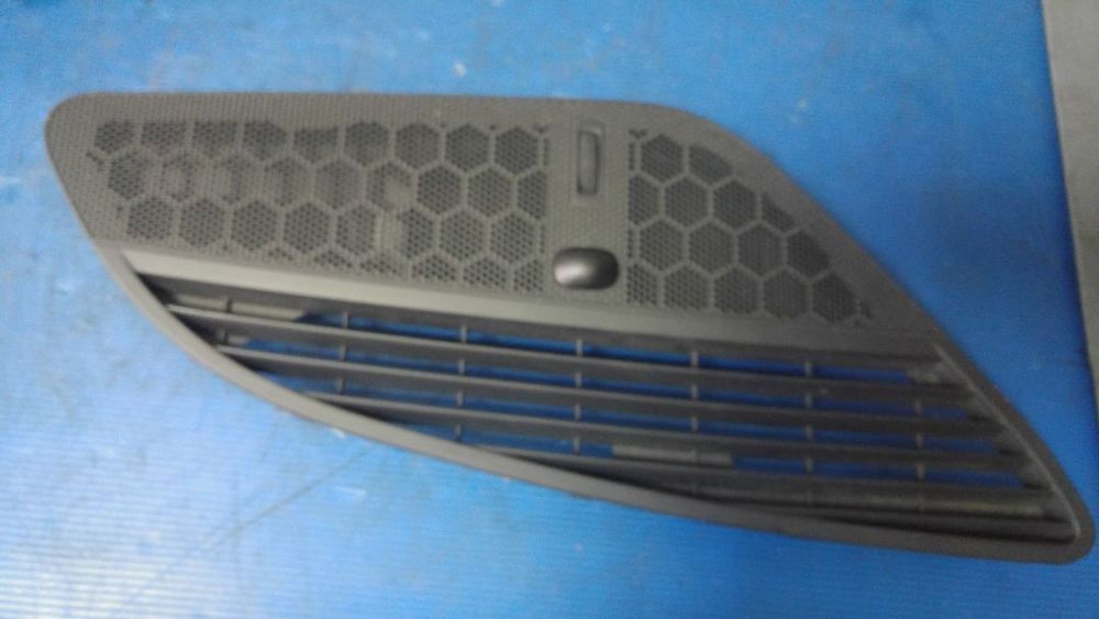 grila aerisire ventilatie citroen c5 III combi break  dupa 2008 9682419677