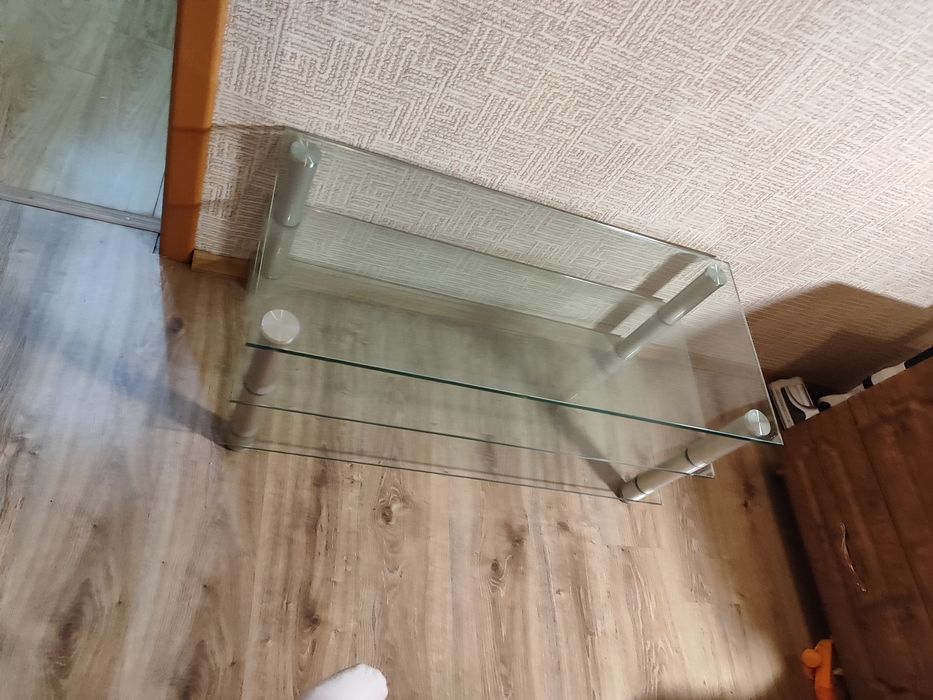 Столик стеклянный