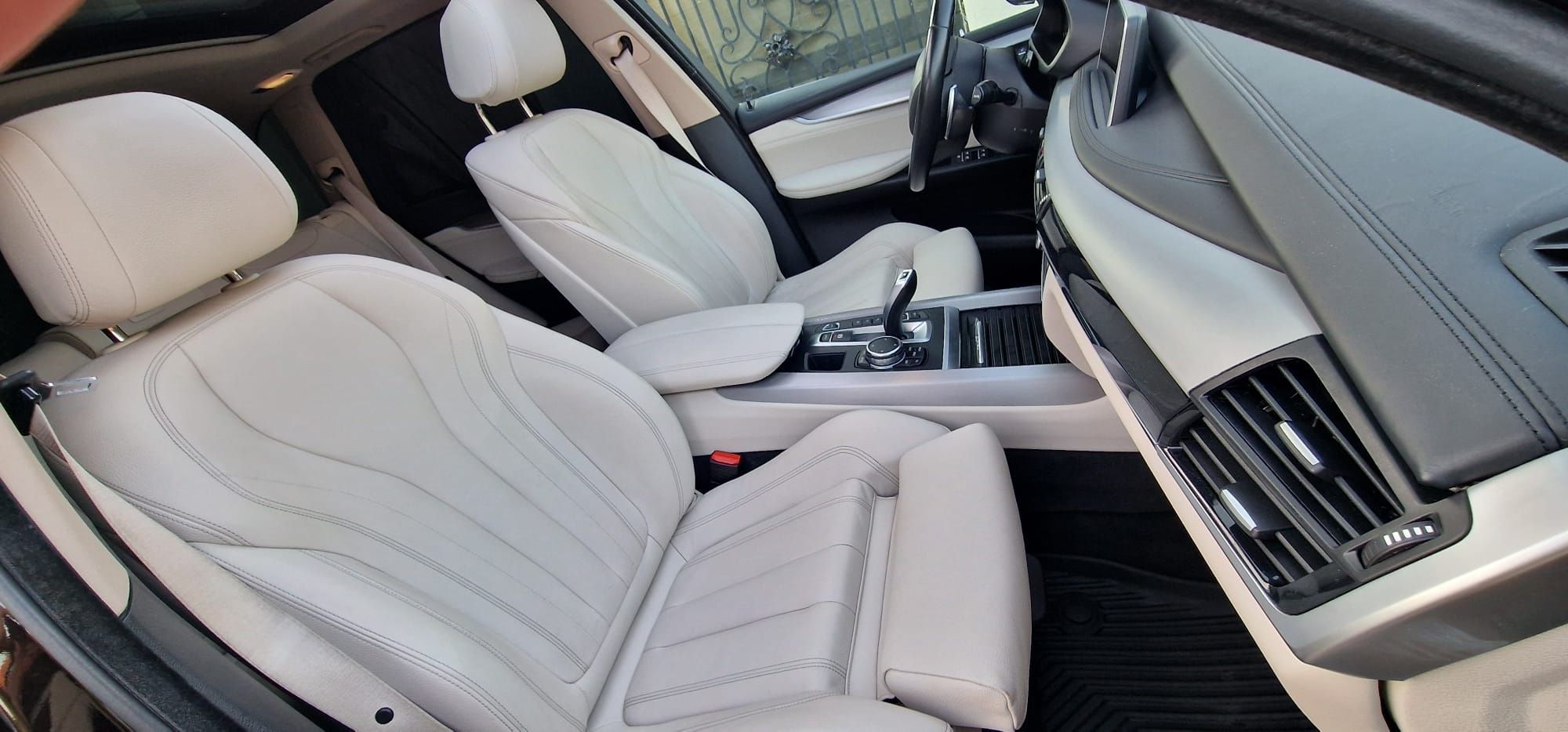 BMW X5 Hibrid stare foarte bună