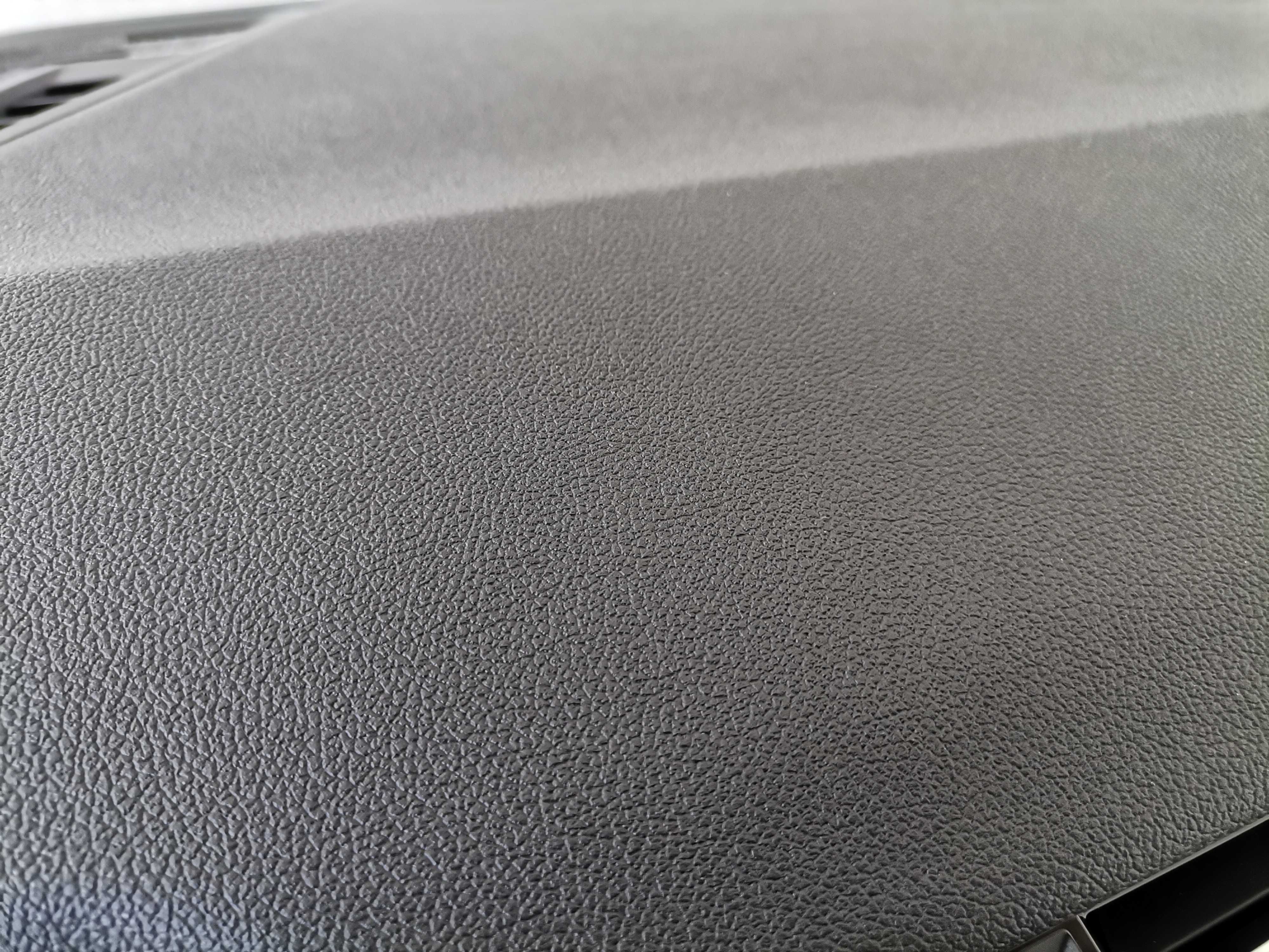 Ново Табло BMW X2 U10 X1 U11 iX1 iX2 HUD Черно + Mokka