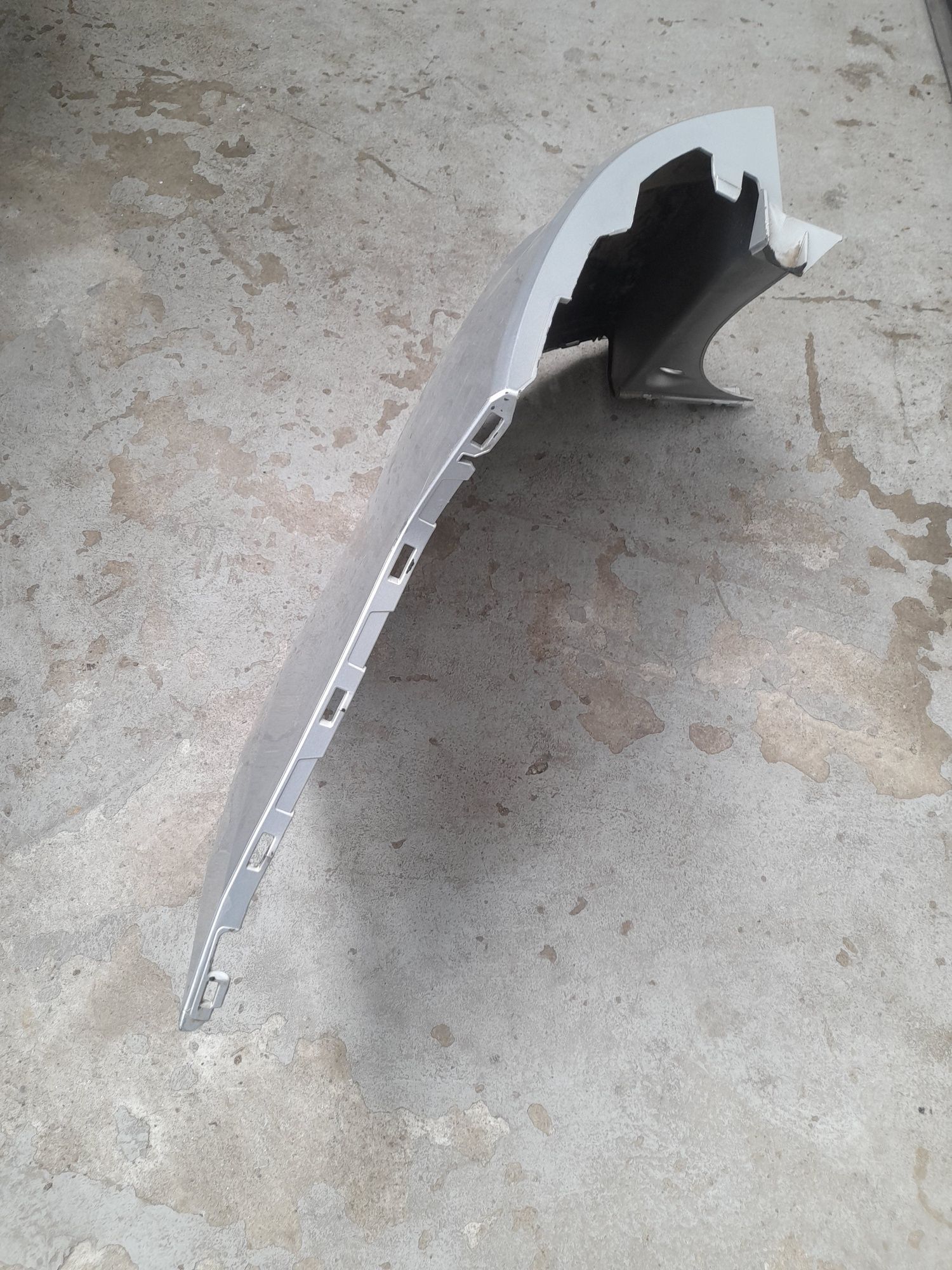 Colt Flaps Bara Dreapta Spate Renault Megane 3 Grandtour Breack Lung