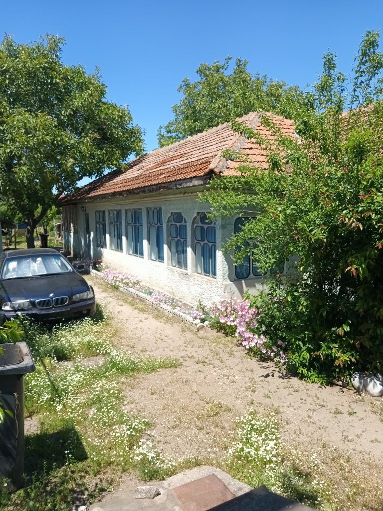 Casă de vânzare 743mp ! Super oferta!