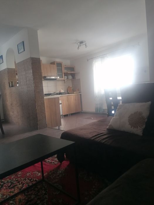 Inchiriez cabana situata în Ranca