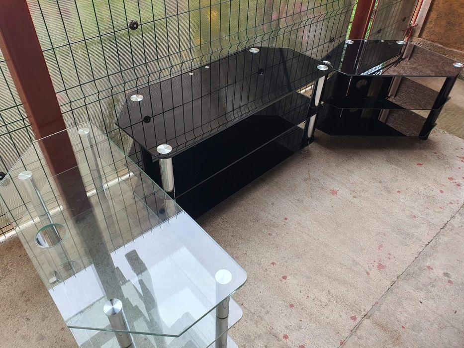 Stand tv din sticlă