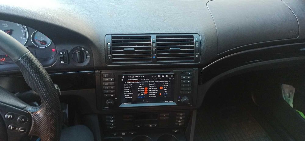 Navigatie BMW E39 E38 cu Carplay si Android Auto 4GB RAM