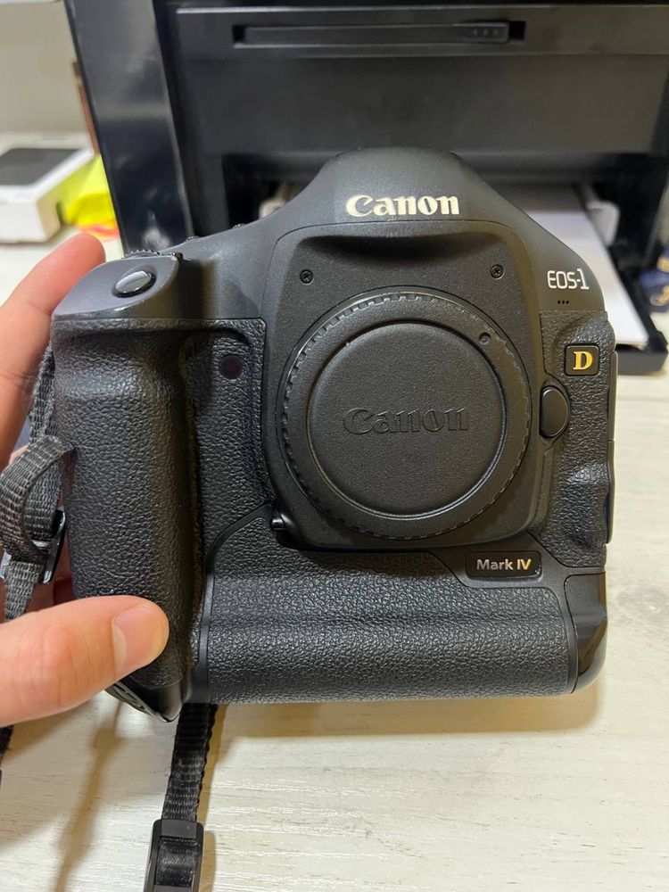 Canon 1d mark4 body ideal