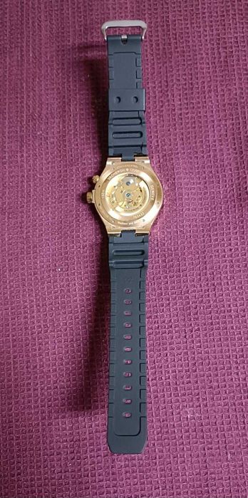 curea ceas Constantin Vacheron, neagra, din silicon.