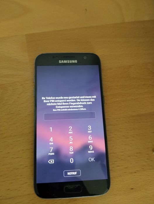 Продавам samsung s7