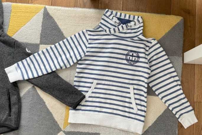 Блузи 4бр. 122/128 дълъг ръкав + суичер