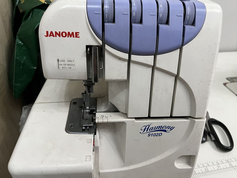 Gemsy швейная машина и оверлог Janome