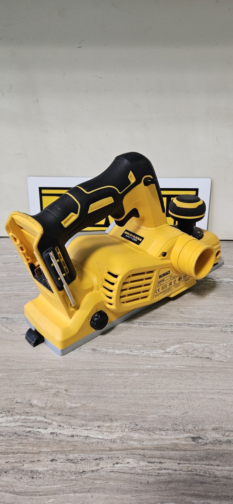 Dewalt Ренде DCP580 18V.BRUSHLESS