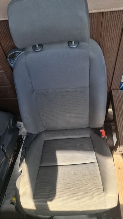 Golf 5 coupe interior,scaune,bancheta,fete de usi,stalpi,volan