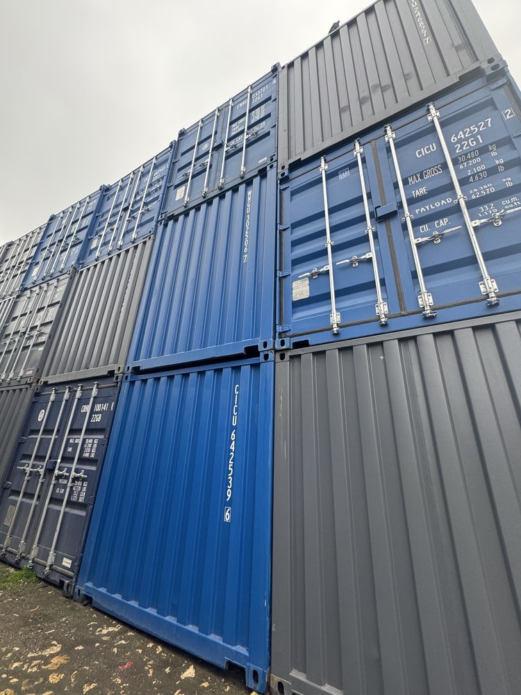 Container Maritim