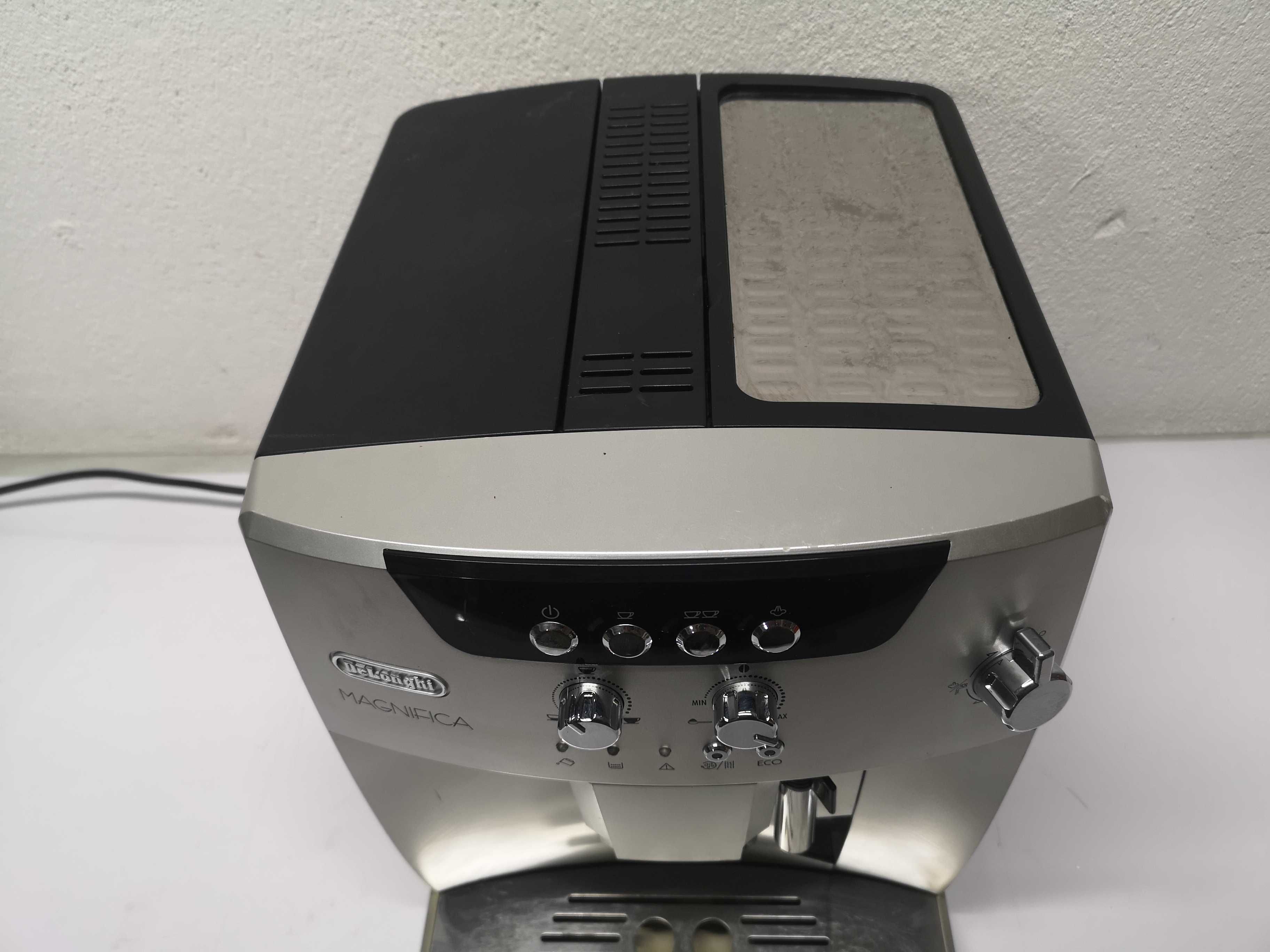 Кафемашина -  Delonghi Magnifica