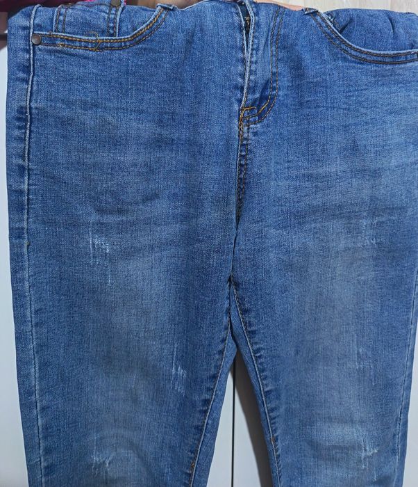 Ayollar uchun jinsi shim