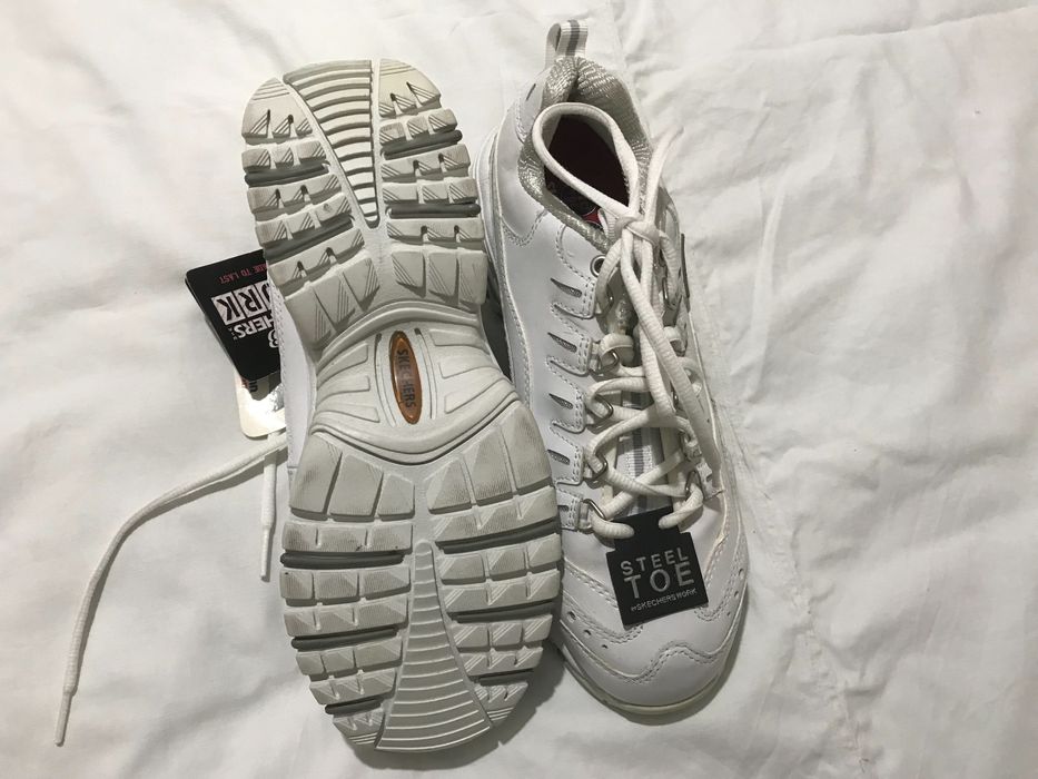 Белые кроссовки унисекс с укрепленным носком Skechers 8