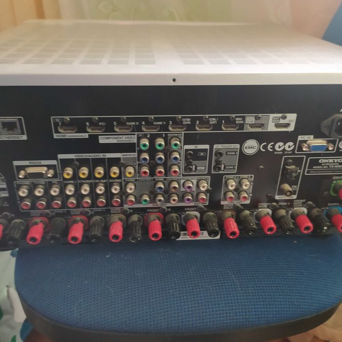 Ресийвър Onkyo nr 818