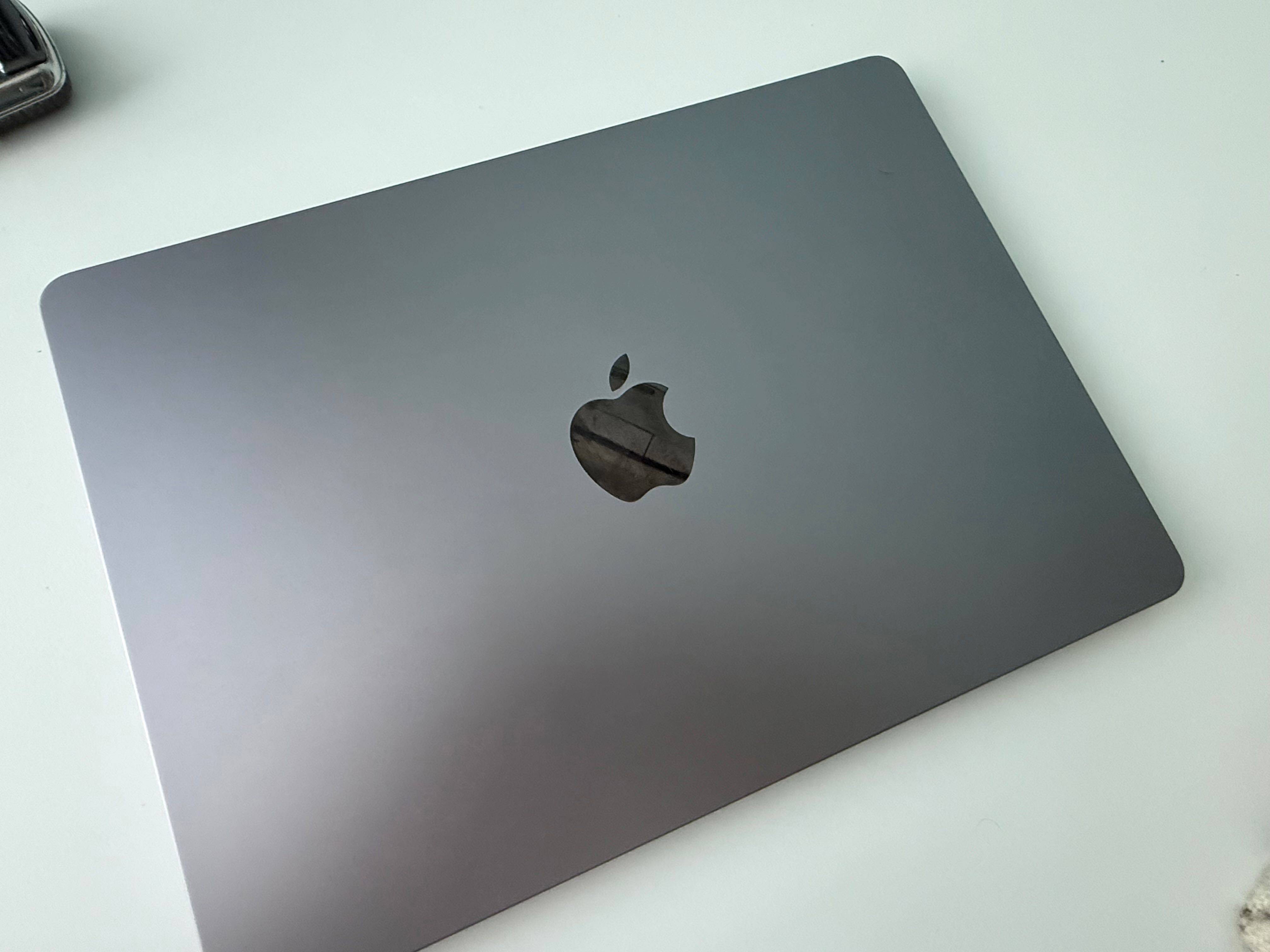 MacBook Air m2 512 Бартер