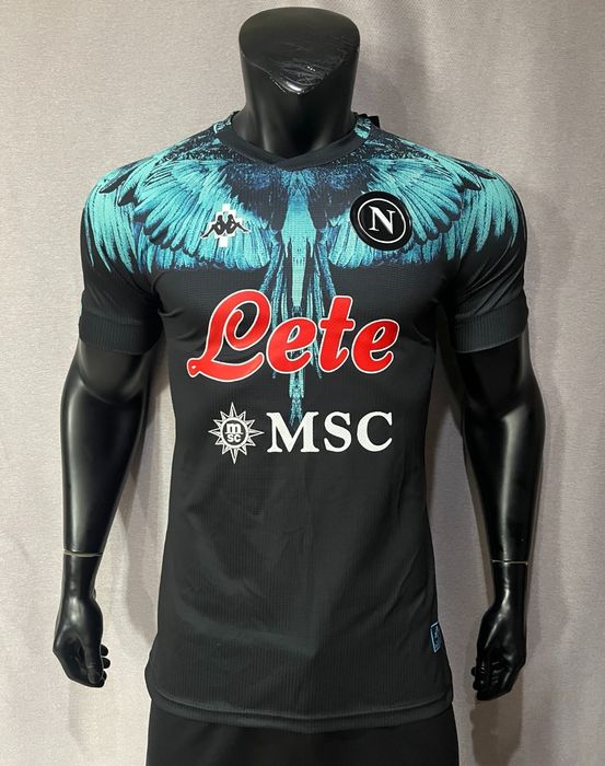 Tricouri de fotbal 2025