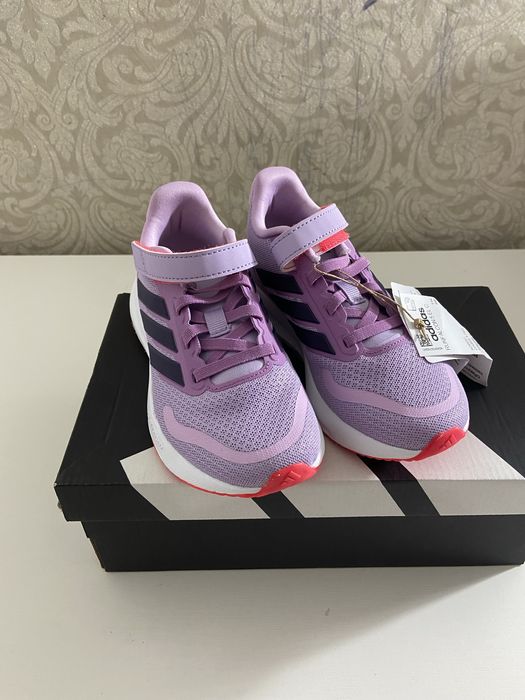 Кросовки Adidas для девочки