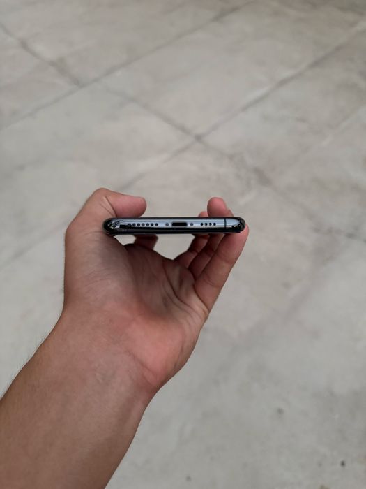 iPhone 11 pro max sotiladi obmen ayfonlaga